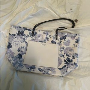 brand new victoria secret tote with tags